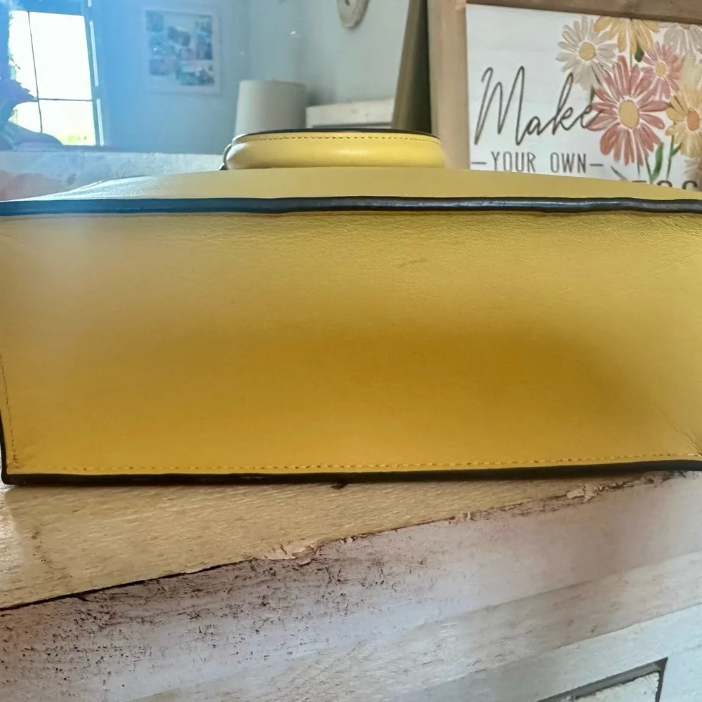 Coach Bright Retro Yellow Dylon Tote Like New CP051 Gunmetal Hardware Crossbody - Picture 9 of 12
